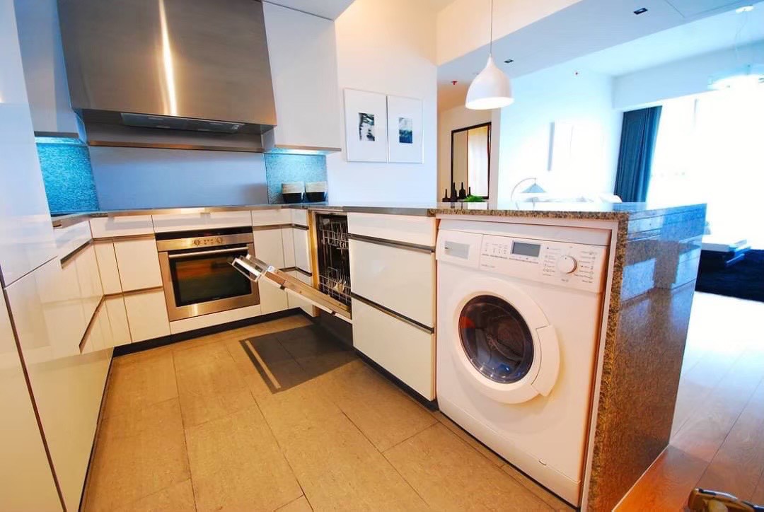 Condominium in Sathorn : The Met Sathorn 